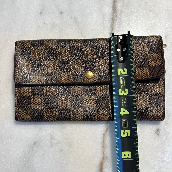 Authentic Louis Vuitton Damier long snap wallet CA0062 - Picture 14 of 14